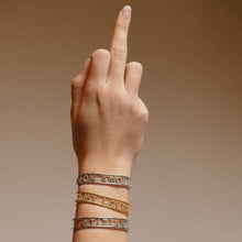 Carica l'immagine nel visualizzatore di Gallery, Bracciale Soulshine Rigido Personalizzato in Argento 925 e Zirconi Dorato