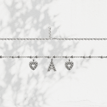 Carica l'immagine nel visualizzatore di Gallery, Collana Soulshine Personalizzata con Cuori e Iniziale in Argento 925 e Zirconi