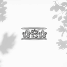 Carica l'immagine nel visualizzatore di Gallery, Anello Soulshine Personalizzato con Stelle e Iniziale in Argento 925 e Zirconi Regolabile