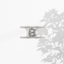 Carica l'immagine nel visualizzatore di Gallery, Anello Soulshine Donna Personalizzabile in Argento 925 e Zirconi Dorato e Bianco