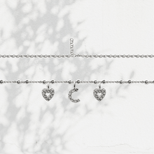 Carica l'immagine nel visualizzatore di Gallery, Collana Soulshine Personalizzata con Cuori e Iniziale in Argento 925 e Zirconi