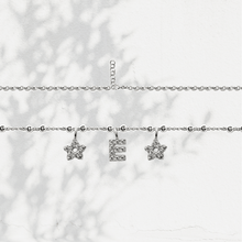 Carica l'immagine nel visualizzatore di Gallery, Collana Soulshine Personalizzata con Stelle e Iniziale in Argento 925 e Zirconi