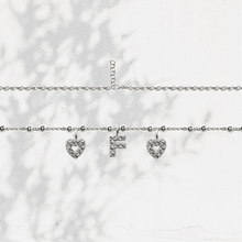Carica l'immagine nel visualizzatore di Gallery, Collana Soulshine Personalizzata con Cuori e Iniziale in Argento 925 e Zirconi