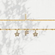 Carica l'immagine nel visualizzatore di Gallery, Collana Soulshine Personalizzata con Stelle e Iniziale in Argento 925 e Zirconi