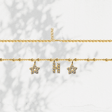 Carica l'immagine nel visualizzatore di Gallery, Collana Soulshine Personalizzata con Stelle e Iniziale in Argento 925 e Zirconi