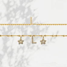 Carica l'immagine nel visualizzatore di Gallery, Collana Soulshine Personalizzata con Stelle e Iniziale in Argento 925 e Zirconi