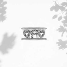 Carica l'immagine nel visualizzatore di Gallery, Anello Soulshine Personalizzato con Cuori e Iniziale in Argento 925 e Zirconi Regolabile