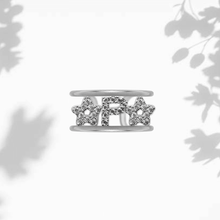 Carica l'immagine nel visualizzatore di Gallery, Anello Soulshine Personalizzato con Stelle e Iniziale in Argento 925 e Zirconi Regolabile