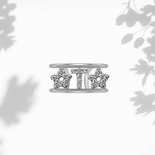 Carica l'immagine nel visualizzatore di Gallery, Anello Soulshine Personalizzato con Stelle e Iniziale in Argento 925 e Zirconi Regolabile