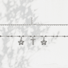 Carica l'immagine nel visualizzatore di Gallery, Collana Soulshine Personalizzata con Stelle e Iniziale in Argento 925 e Zirconi