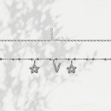 Carica l'immagine nel visualizzatore di Gallery, Collana Soulshine Personalizzata con Stelle e Iniziale in Argento 925 e Zirconi