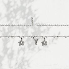 Carica l'immagine nel visualizzatore di Gallery, Collana Soulshine Personalizzata con Stelle e Iniziale in Argento 925 e Zirconi