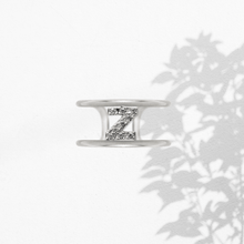 Carica l'immagine nel visualizzatore di Gallery, Anello Soulshine Donna Personalizzabile in Argento 925 e Zirconi Dorato e Bianco