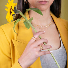 Carica l'immagine nel visualizzatore di Gallery, Collana Doppio Filo con Paillettes