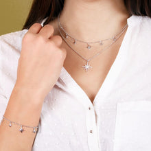 Carica l'immagine nel visualizzatore di Gallery, Collana Tramontana Rosa dei Venti con Zircone