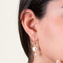 Carica l'immagine nel visualizzatore di Gallery, Orecchini Oceano con sole e perla Swarovski Dorati