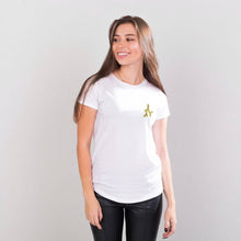 Carica l'immagine nel visualizzatore di Gallery, Collana Virtù in argento e zirconi con Ciondolo Ramo di Corallo